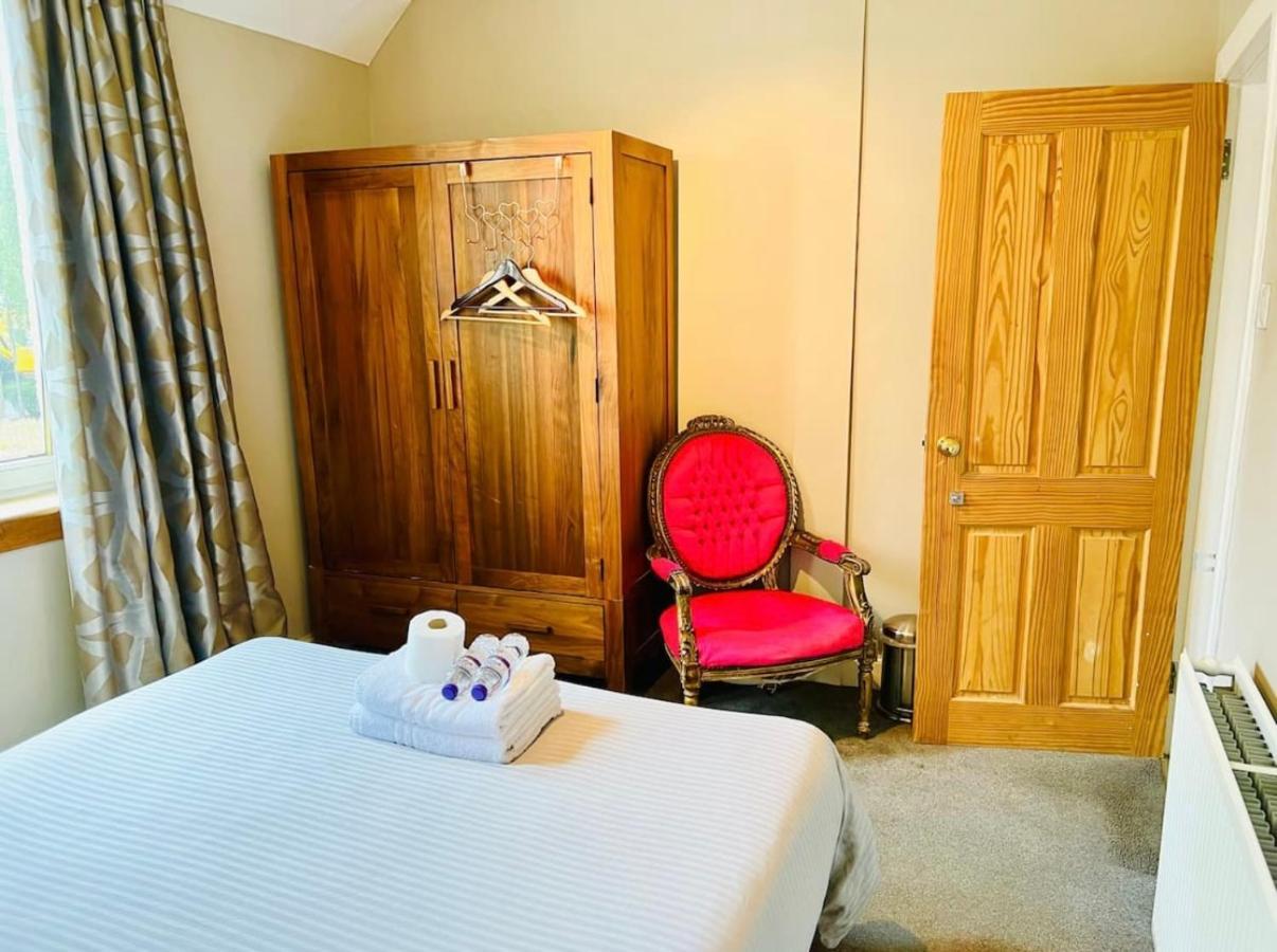 אדינבורו Leith Walk Villa Budget Guest House מראה חיצוני תמונה