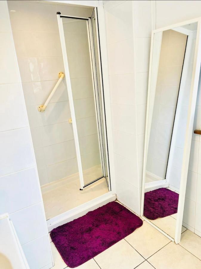 אדינבורו Leith Walk Villa Budget Guest House מראה חיצוני תמונה