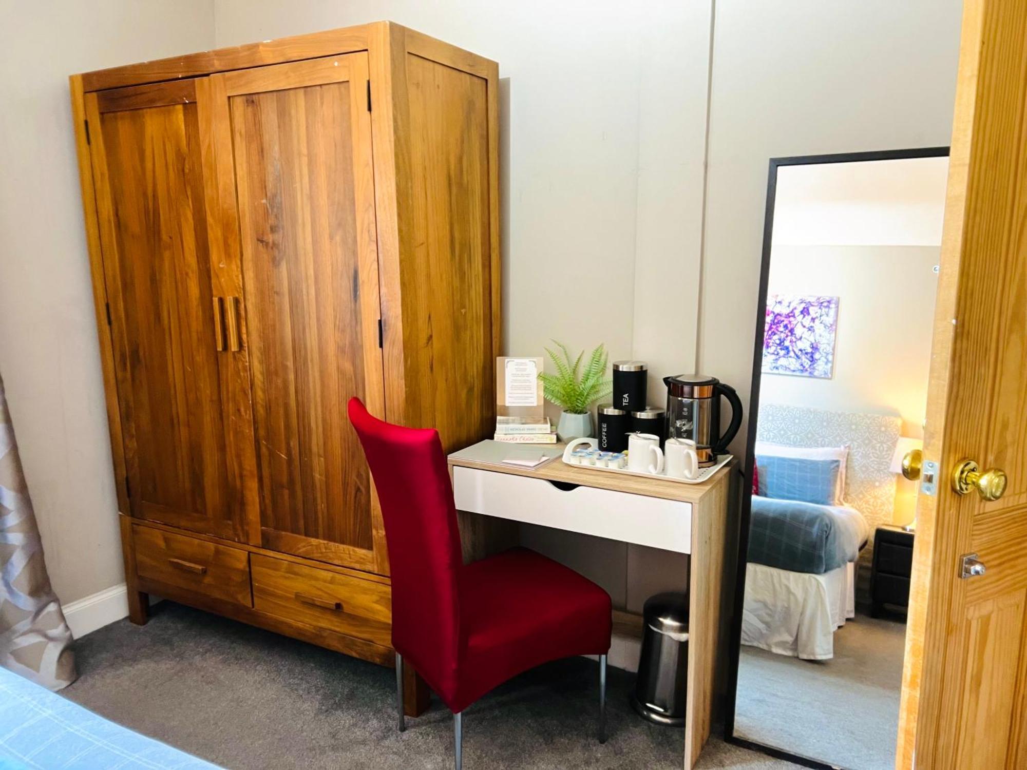 אדינבורו Leith Walk Villa Budget Guest House מראה חיצוני תמונה